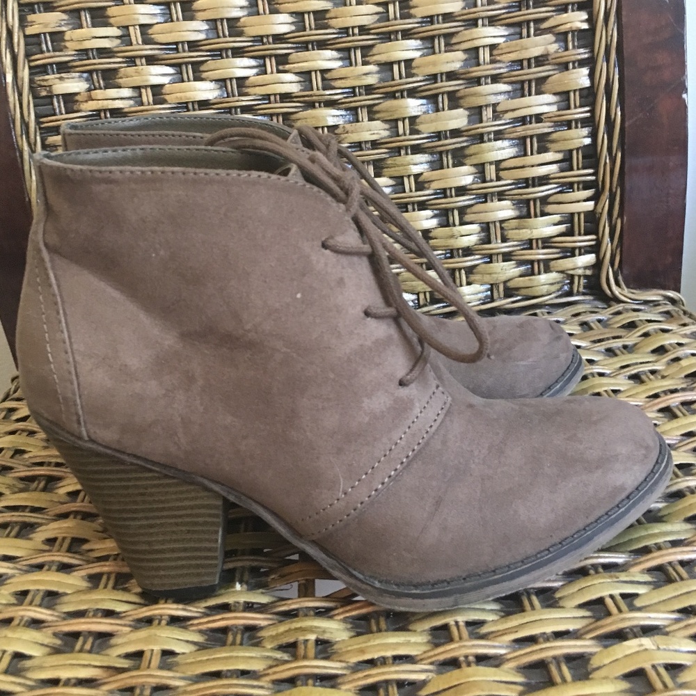 MIA tan heeled faux suede ankle booties 8